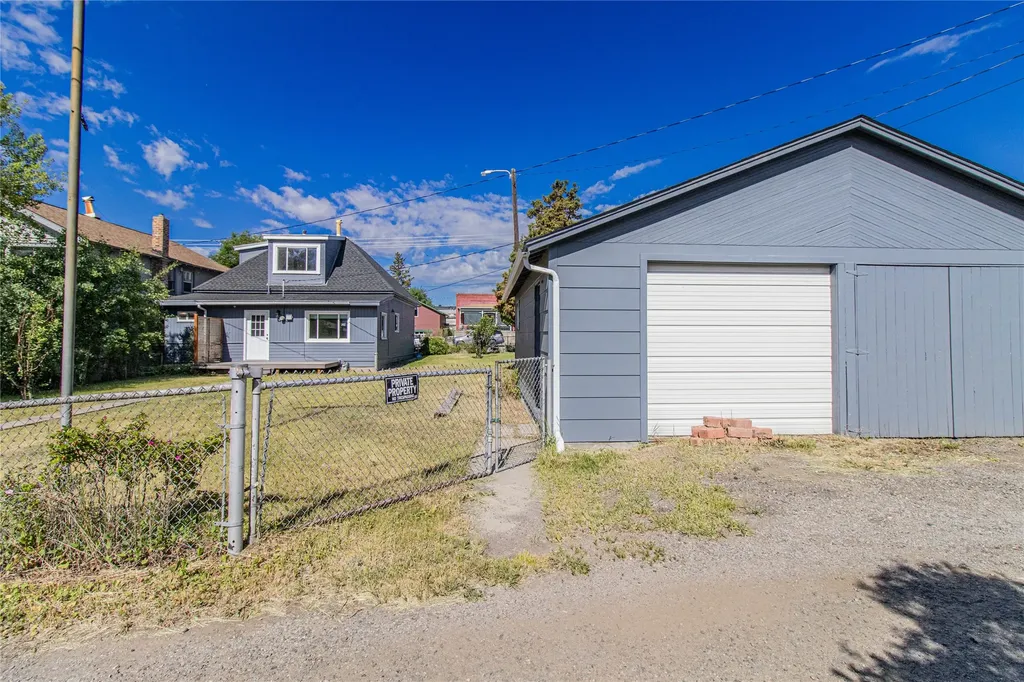 812 S Dakota Street Butte MT 59701