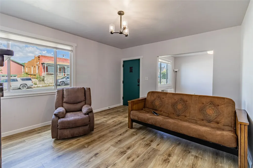 812 S Dakota Street Butte MT 59701