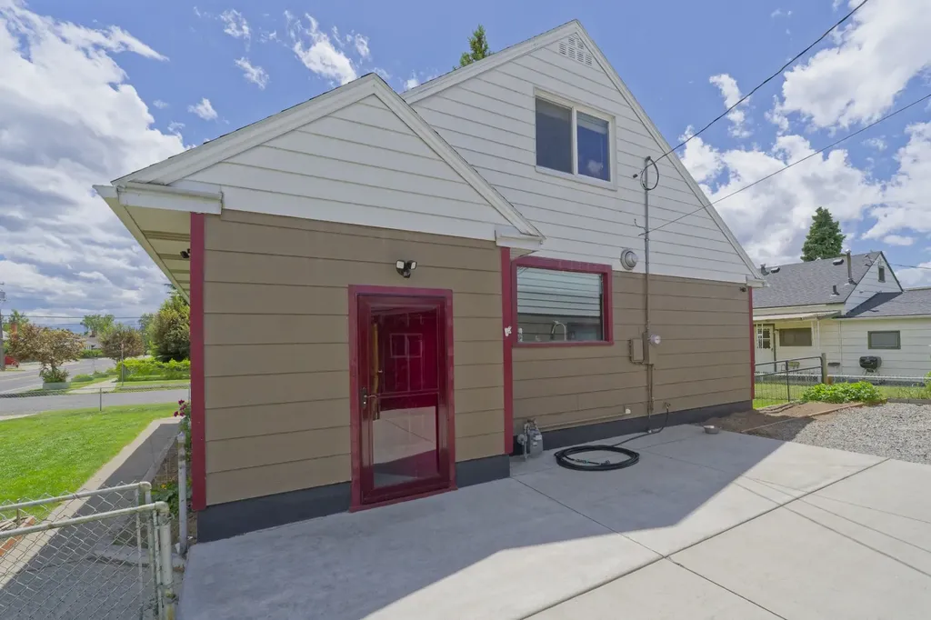 1845 Elm Street Butte MT 59701