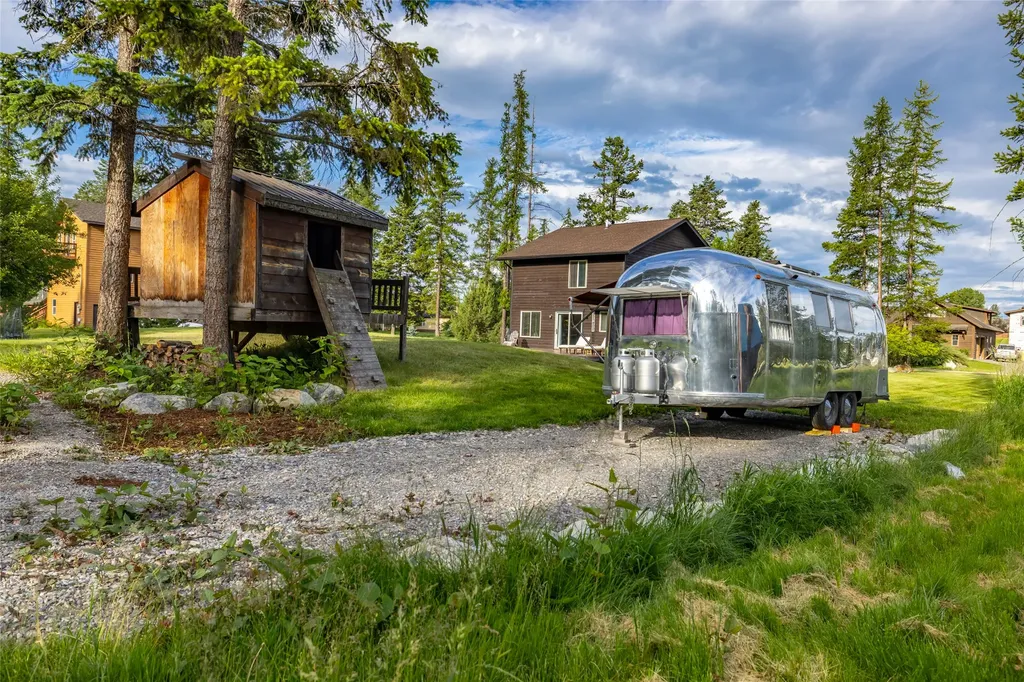 379 Deer Trail Whitefish MT 59937