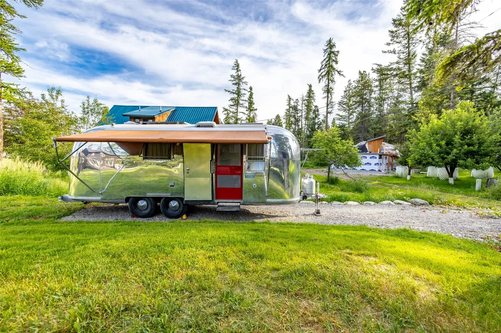 379 Deer Trail Whitefish MT 59937