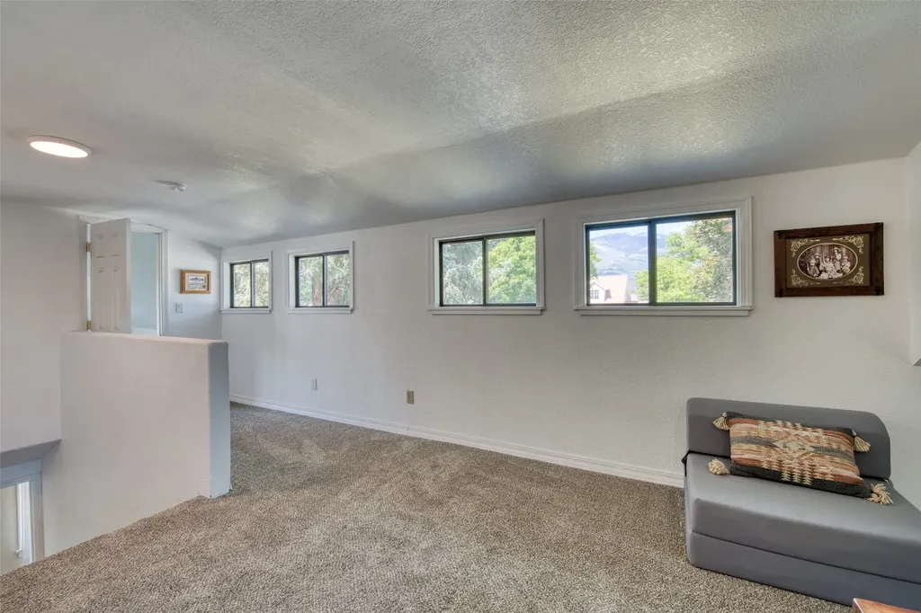 706 S 5th Street Hamilton MT 59840