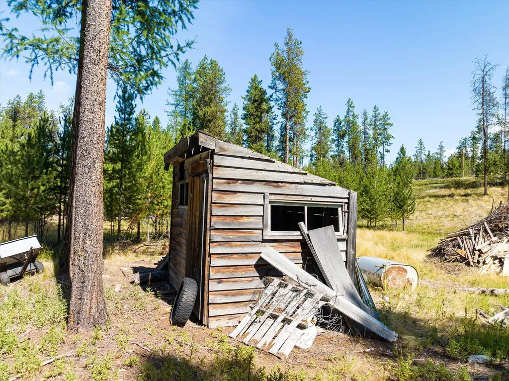 506 Badger Hollow Trail Marion MT 59925