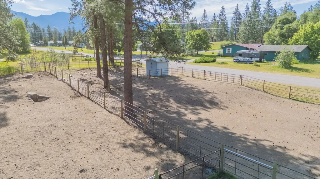 42014 Lewis Lane Ronan MT 59864