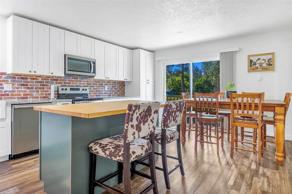 42014 Lewis Lane Ronan MT 59864