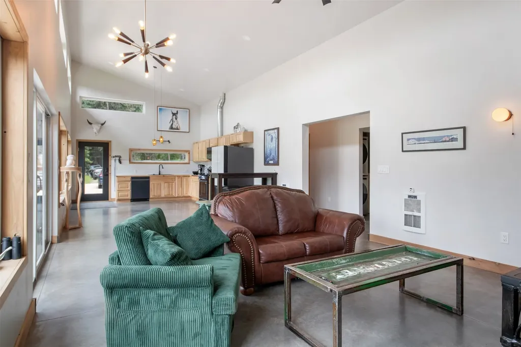 26900 Nine Mile Road Huson MT 59846