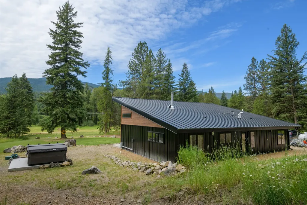 26900 Nine Mile Road Huson MT 59846