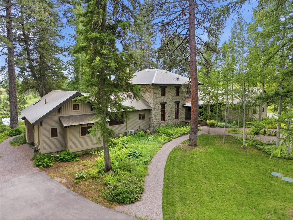 965 Eastman Drive Bigfork MT 59911