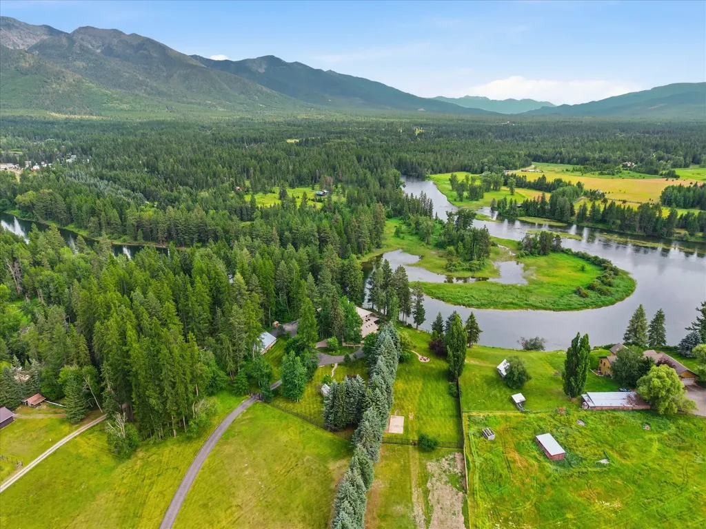 965 Eastman Drive Bigfork MT 59911