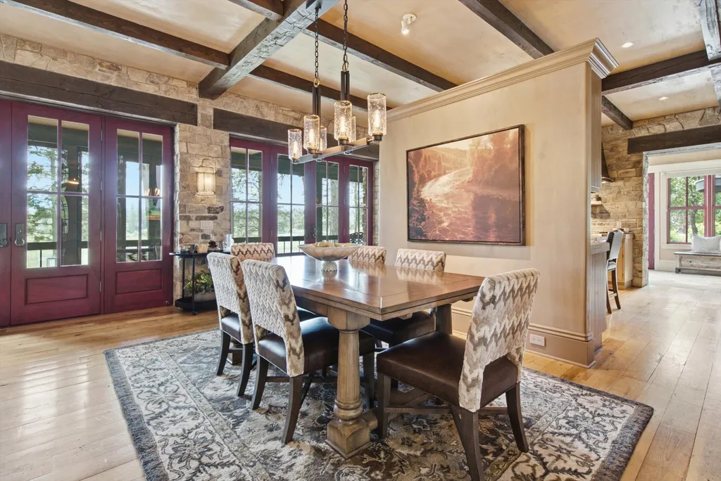 965 Eastman Drive Bigfork MT 59911