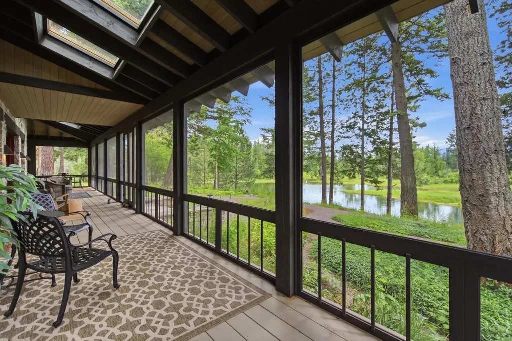 965 Eastman Drive Bigfork MT 59911