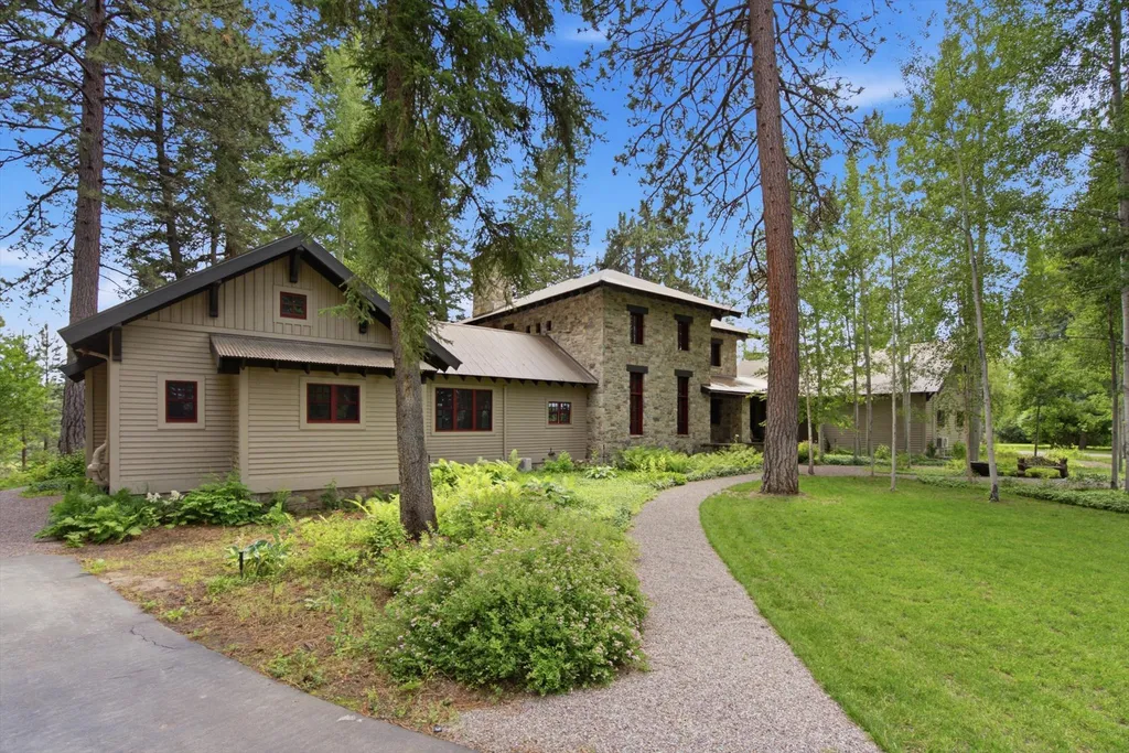 965 Eastman Drive Bigfork MT 59911