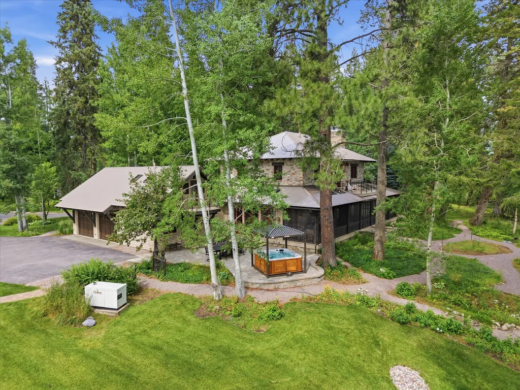 965 Eastman Drive Bigfork MT 59911