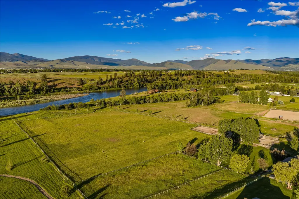1200 Valley Wind Lane Missoula MT 59804