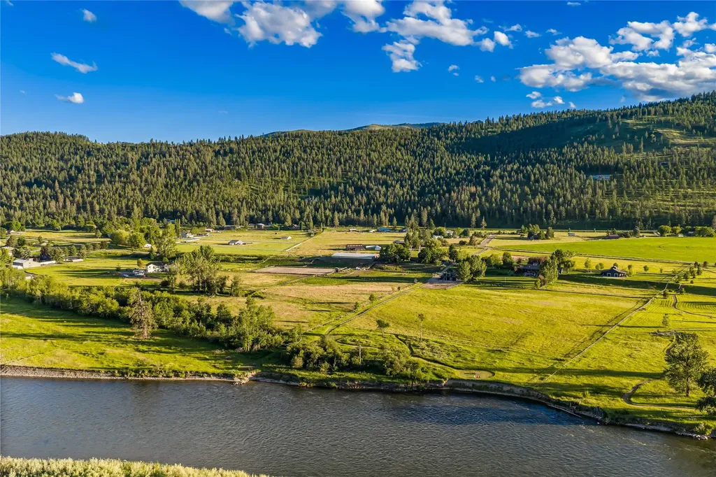1200 Valley Wind Lane Missoula MT 59804