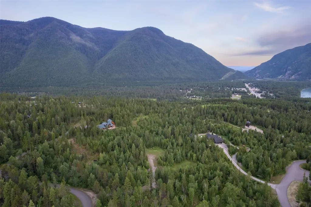 Nhn Glacier Hills Drive W Martin City MT 59926