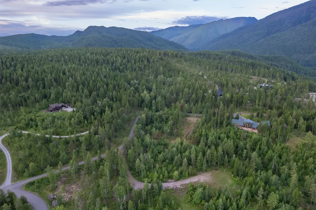 Nhn Glacier Hills Drive W Martin City MT 59926