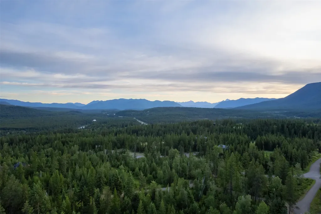 Nhn Glacier Hills Drive W Martin City MT 59926