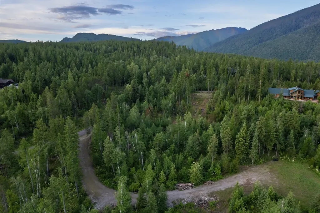 Nhn Glacier Hills Drive W Martin City MT 59926