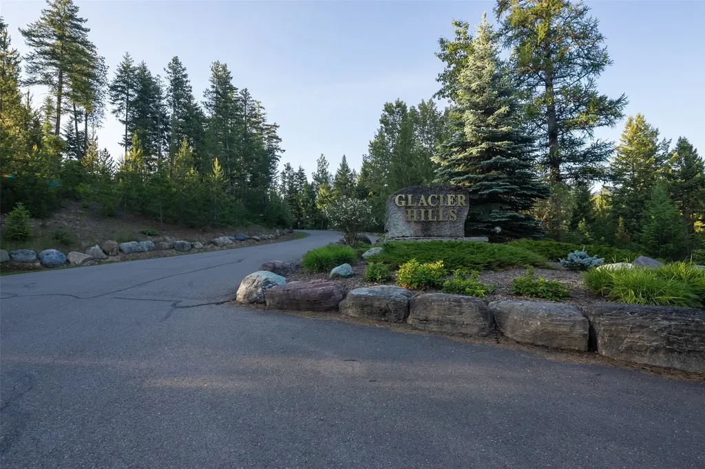 Nhn Glacier Hills Drive W Martin City MT 59926