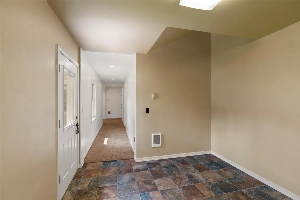 100 Seely Lane Kila MT 59920