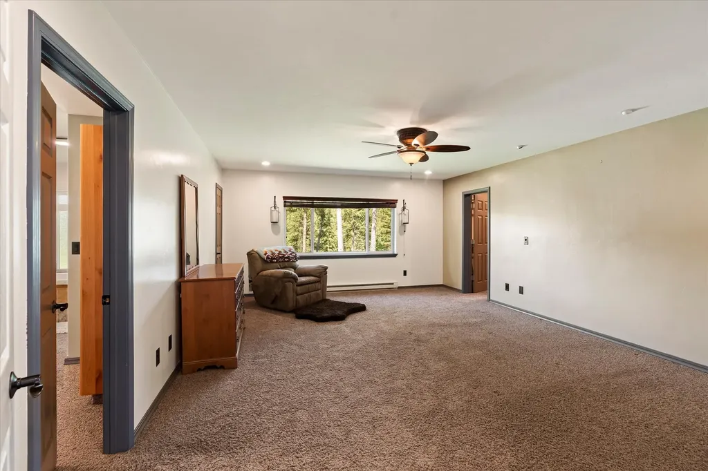 100 Seely Lane Kila MT 59920