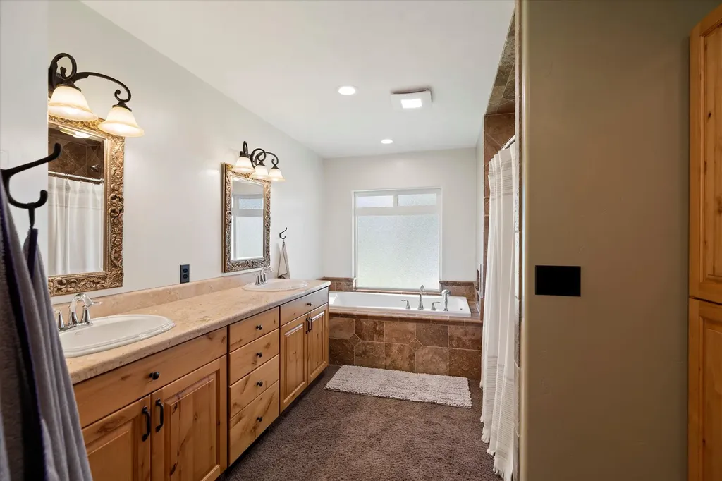 100 Seely Lane Kila MT 59920