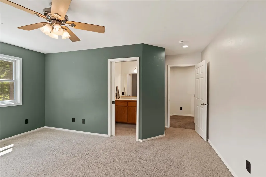 100 Seely Lane Kila MT 59920