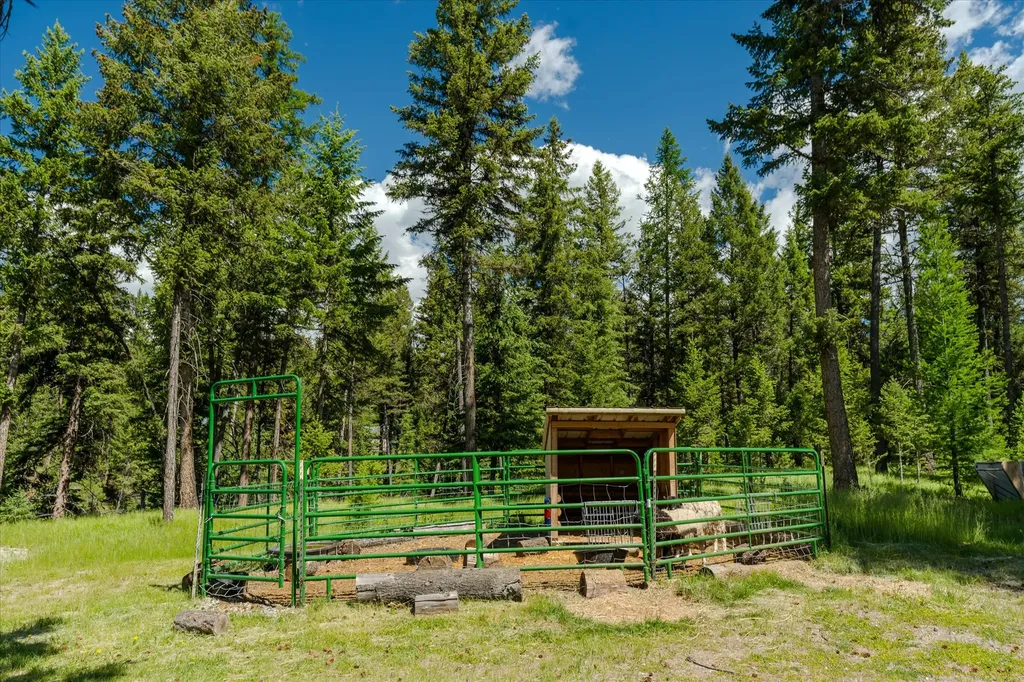 100 Seely Lane Kila MT 59920