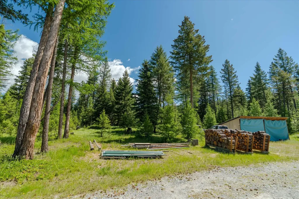 100 Seely Lane Kila MT 59920