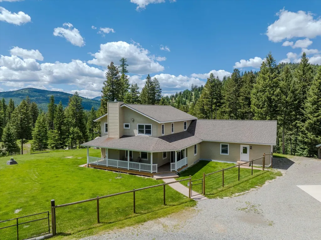 100 Seely Lane Kila MT 59920