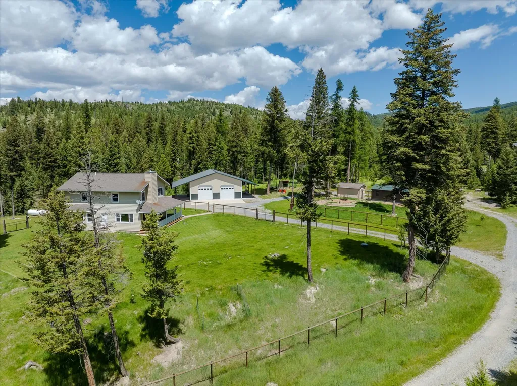100 Seely Lane Kila MT 59920