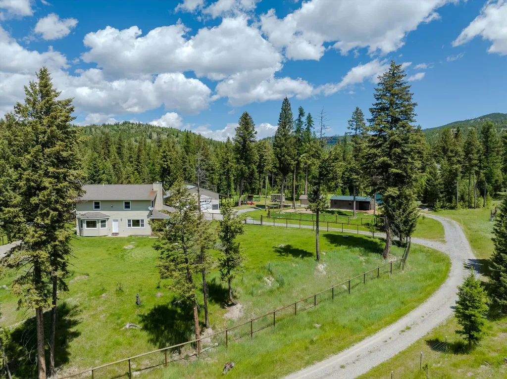 100 Seely Lane Kila MT 59920