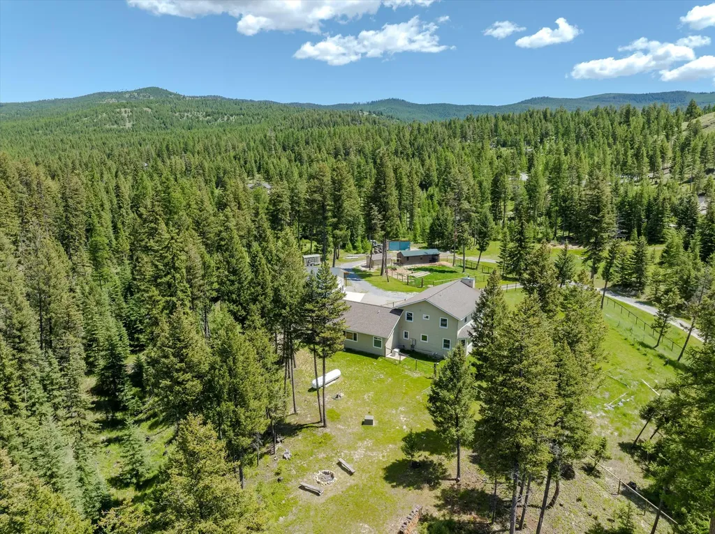 100 Seely Lane Kila MT 59920
