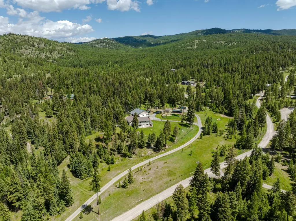100 Seely Lane Kila MT 59920