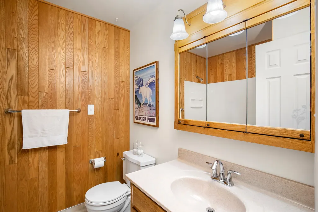837 36th Avenue NE Great Falls MT 59404