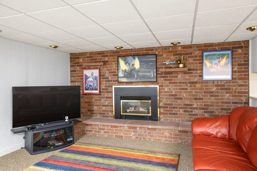 837 36th Avenue NE Great Falls MT 59404