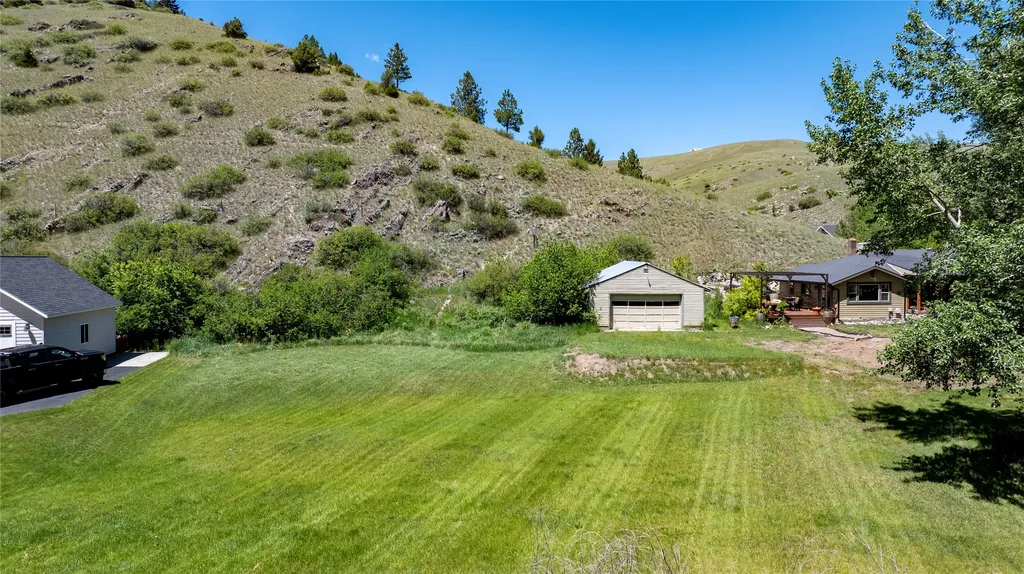 5260 Stone Bridge Court Helena MT 59601