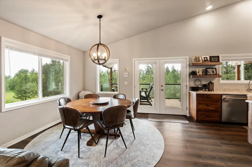 42439 Canal Road Ronan MT 59864