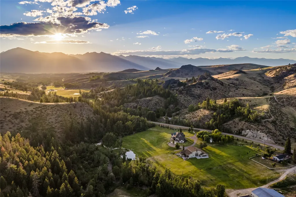 1307 Skalkaho Highway Hamilton MT 59840
