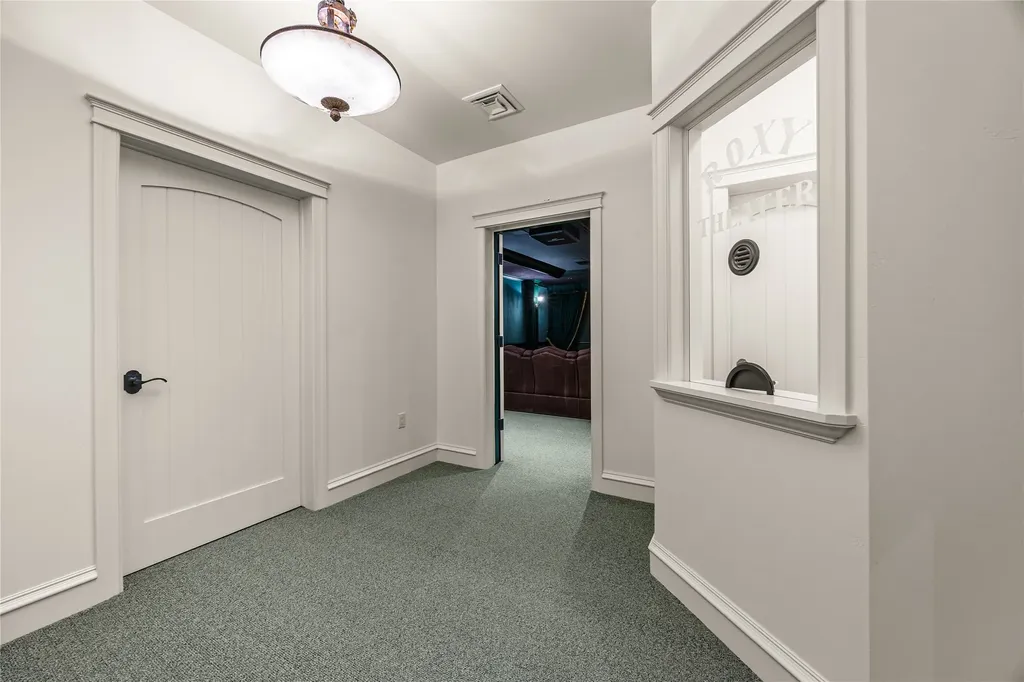 1307 Skalkaho Highway Hamilton MT 59840