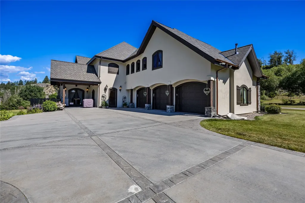 1307 Skalkaho Highway Hamilton MT 59840