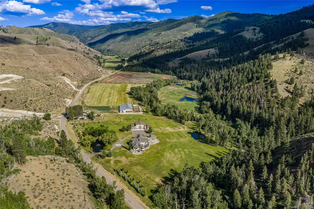 1307 Skalkaho Highway Hamilton MT 59840