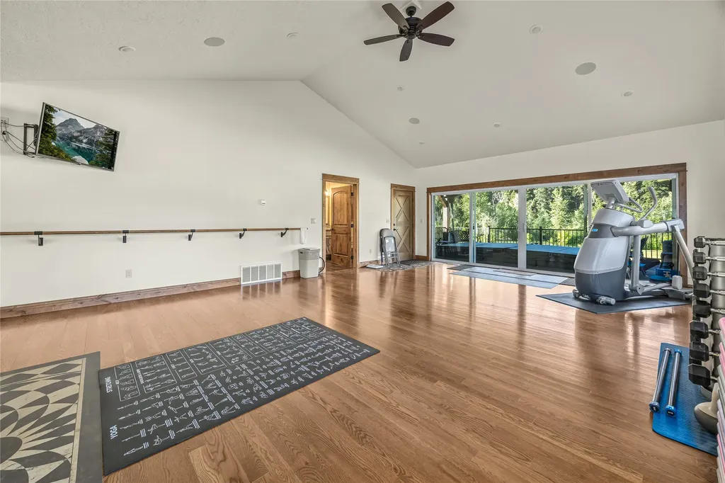 1307 Skalkaho Highway Hamilton MT 59840