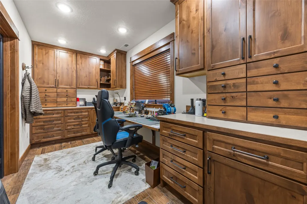 1307 Skalkaho Highway Hamilton MT 59840