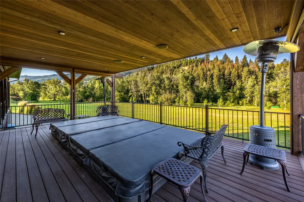1307 Skalkaho Highway Hamilton MT 59840