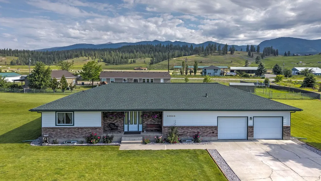 23588 Mullan Road Huson MT 59846
