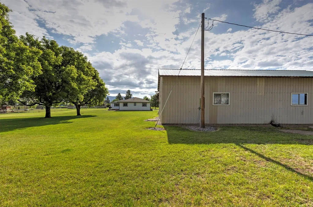23588 Mullan Road Huson MT 59846