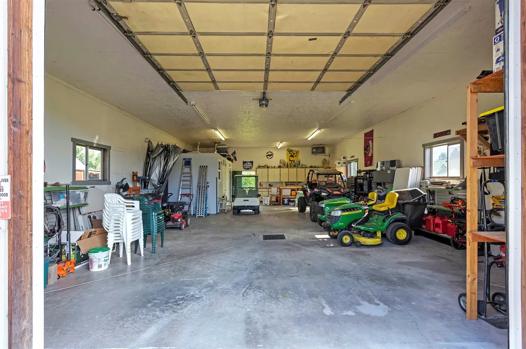 23588 Mullan Road Huson MT 59846