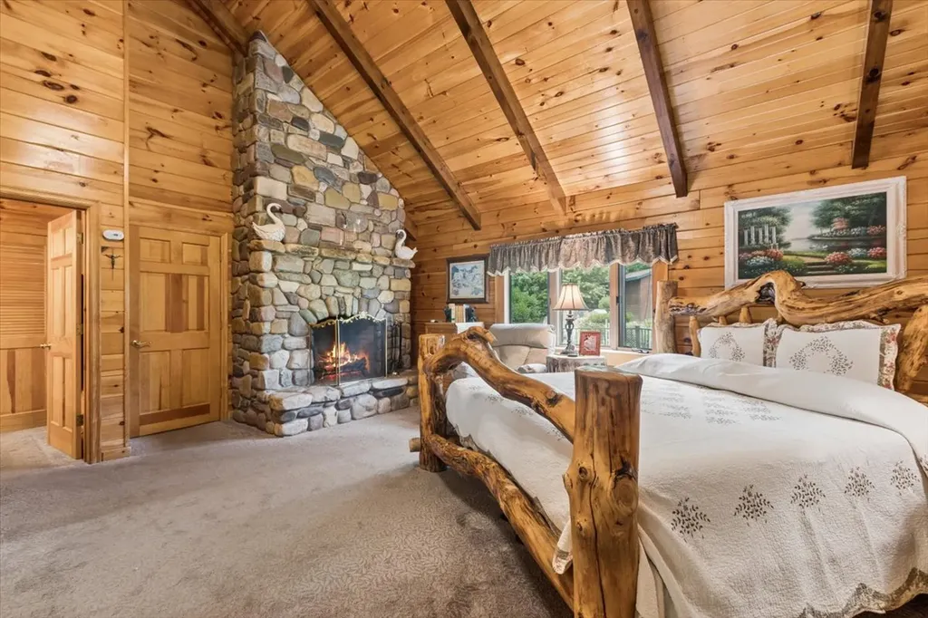 14529 Sunburst Drive Bigfork MT 59911